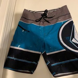 Volcom board shorts Size 27